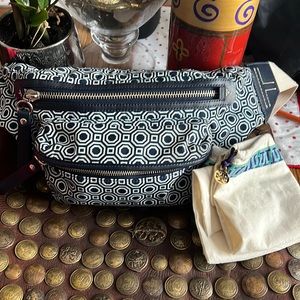 Tory Burch belt bag (SOLD)